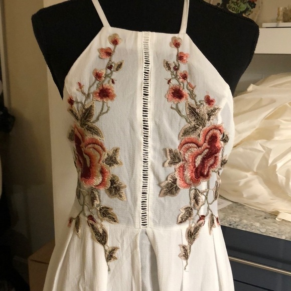 𝅺embroidered Mini with Long Overhang Skirt Dress - Picture 6 of 8